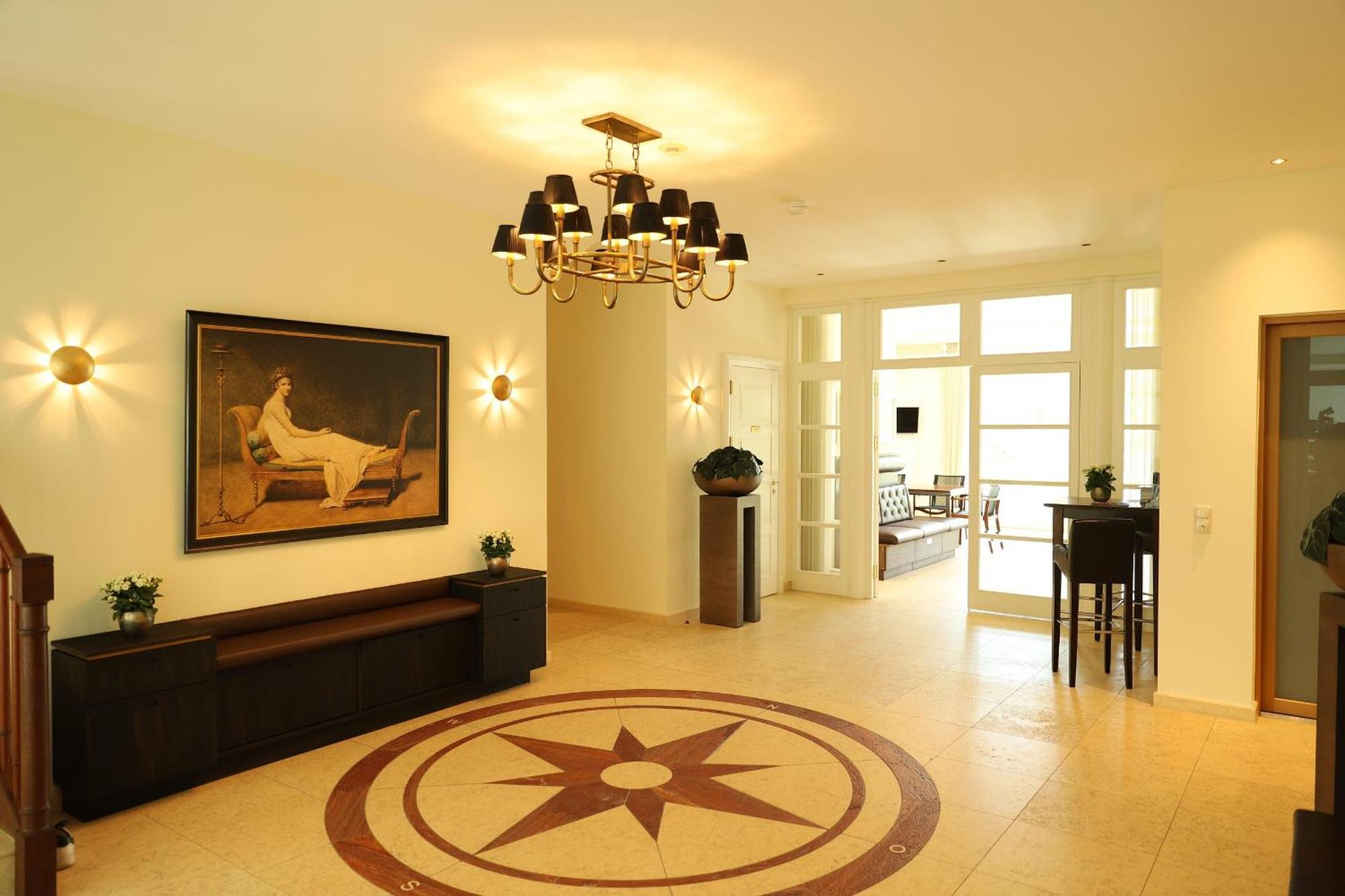 Schmidt Warnemuende - Strandhaus In Erster Meereslinie I Apartment Rostock